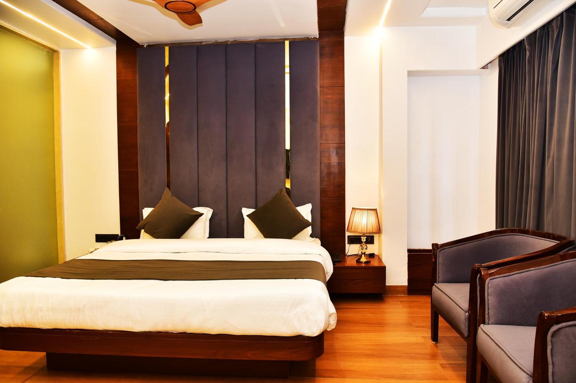 Hotel Divine Peak Pachmarhī 外观 照片