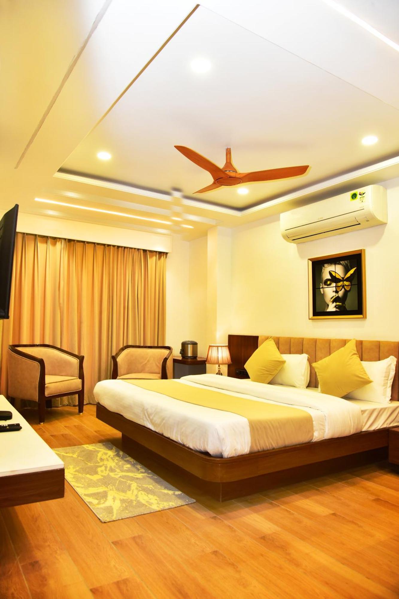 Hotel Divine Peak Pachmarhī 外观 照片