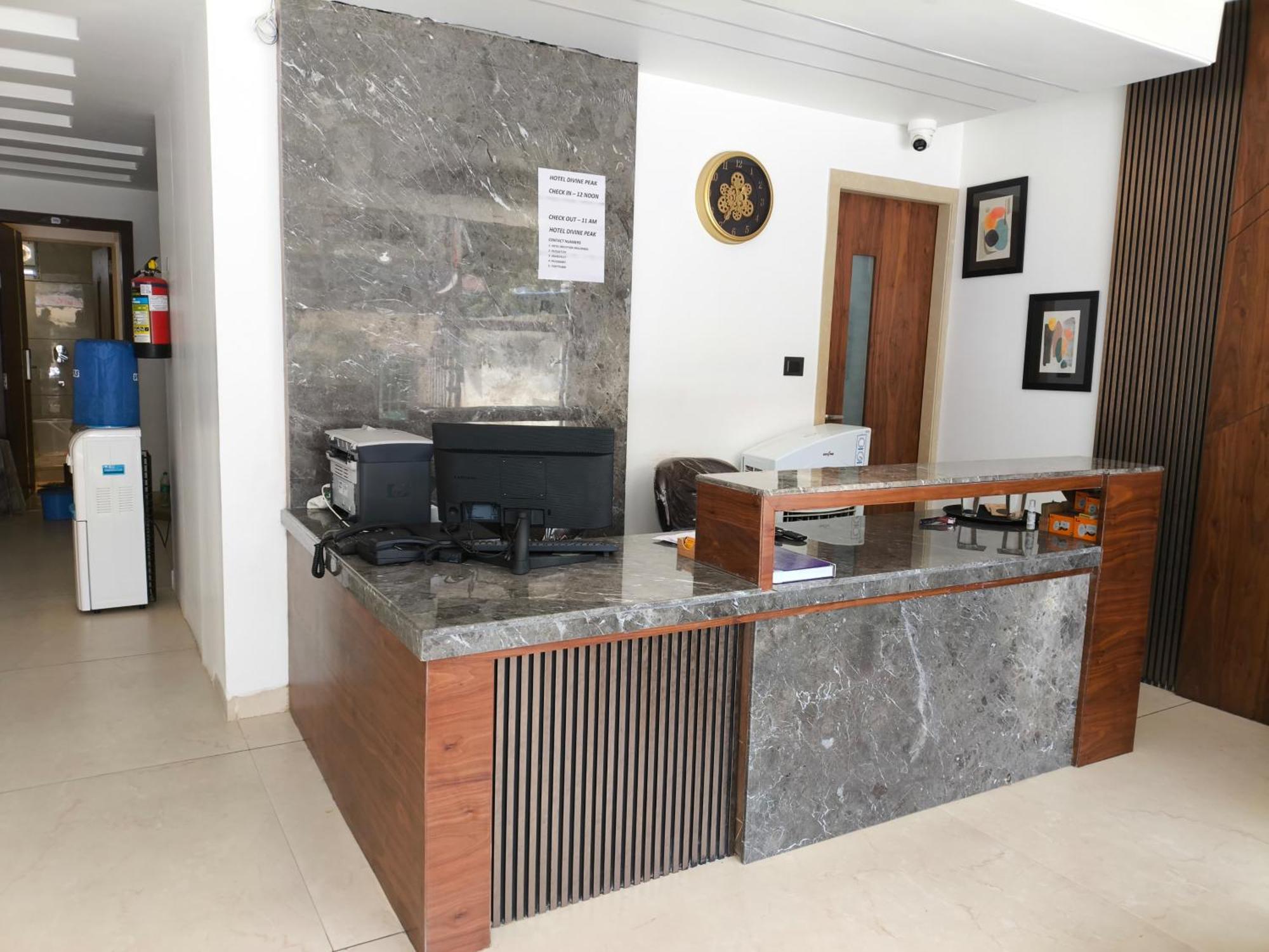 Hotel Divine Peak Pachmarhī 外观 照片
